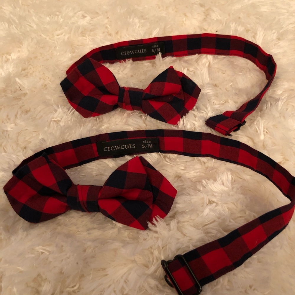 Boys Christmas bow ties (2)